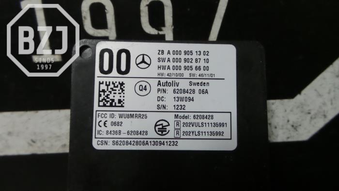 Sensor ACC (distancia) de un Mercedes B-Klasse 2013