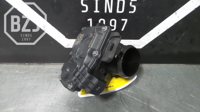 Used Throttle body Ford S-Max Price € 75,00 Margin scheme offered by BZJ b.v.