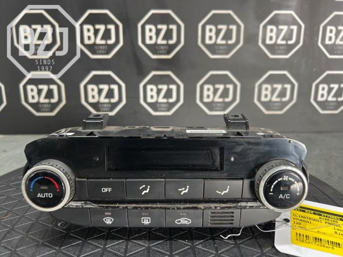 Begagnade Klimatpanel Hyundai i20 (GBB) 1.4i 16V Pris € 100,00 Marginaltabell erbjuds av BZJ b.v.