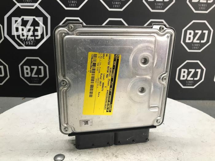 Engine management computer Volkswagen Golf (Used)