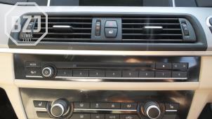 Używane Radioodtwarzacz CD BMW 5 serie (F10) Cena na żądanie oferowane przez BZJ b.v.