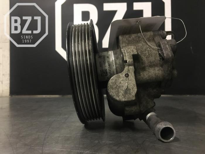 Usagé Pompe de direction BMW X1 (E84) sDrive 20d 2.0 16V Prix € 100,00 Règlement à la marge proposé par BZJ b.v.