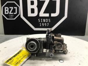 Usados Bomba de alta presión Mercedes SLK Precio de solicitud ofrecido por BZJ b.v.