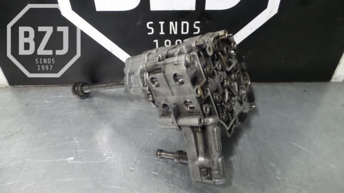 Gebrauchte Ventilblock hydraulisch Audi A4 Preis auf Anfrage angeboten von BZJ b.v.