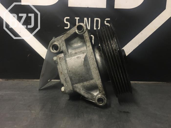 Power steering pump from a Ford S-Max 2008