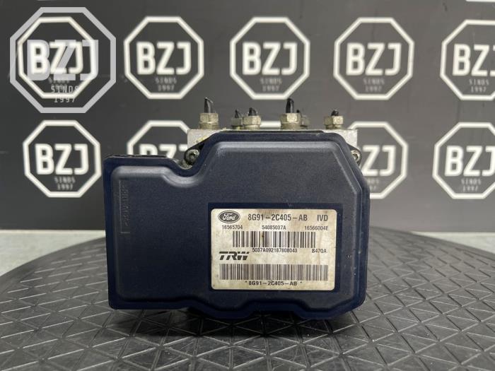 Używane Pompa ABS Ford S-Max Cena € 95,00 Procedura marży oferowane przez BZJ b.v.
