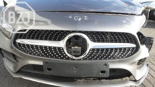 Gebrauchte Grill Mercedes A (177.0) 1.3 A-180 Turbo 16V Preis auf Anfrage angeboten von BZJ b.v.