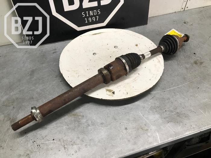 Front drive shaft, right Ford Focus 3 1.5 EcoBoost 16V 150