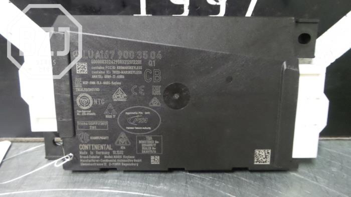 Używane Modul keyless vehicle Mercedes A (177.0) 1.3 A-180 Turbo 16V Cena € 250,00 Procedura marży oferowane przez BZJ b.v.