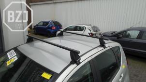 Used Roof rail kit Mercedes A-Klasse Price on request offered by BZJ b.v.