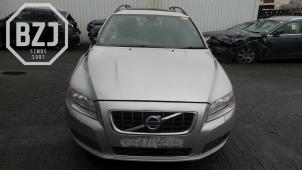 Used Front end, complete Volvo V70 (BW) 2.4 D 20V Price on request offered by BZJ b.v.