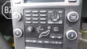 Used Radio control panel Volvo V70 (BW) 2.4 D 20V Price on request offered by BZJ b.v.