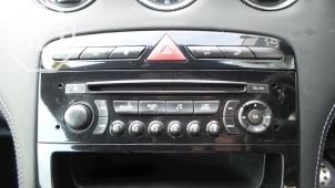 Usagé Radio/Lecteur CD Peugeot RCZ (4J) 1.6 16V THP Prix sur demande proposé par BZJ b.v.