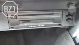 Używane Jednostka multimedialna Volkswagen Golf VII (AUA) 1.6 TDI BlueMotion 16V Cena na żądanie oferowane przez BZJ b.v.