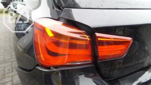 Usagé Feu arrière secondaire gauche BMW 1 serie (F20) 118i 1.5 TwinPower 12V Prix sur demande proposé par BZJ b.v.