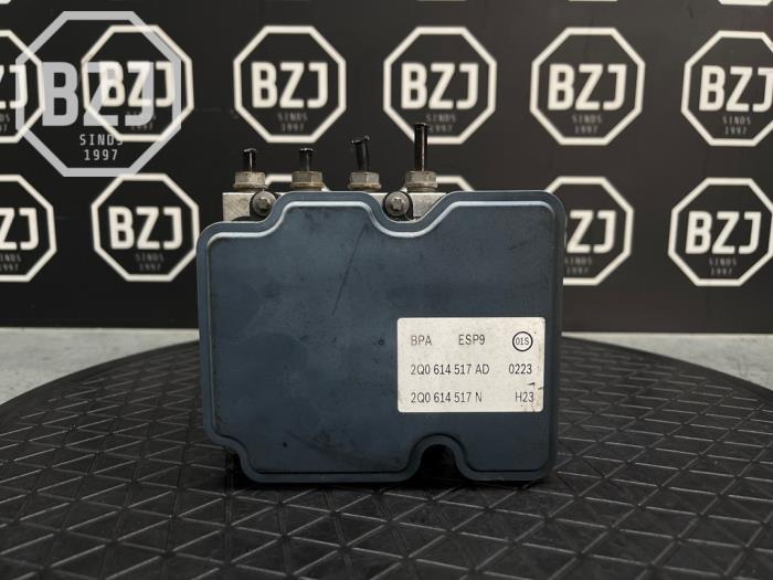 Usagé Bloc ABS Seat Arona (KJX) 1.6 TDI 115 Prix sur demande proposé par BZJ b.v.