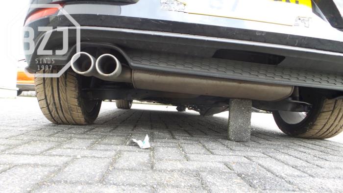 Gebrauchte Auspuff Enddämpfer Volkswagen Golf VII (AUA) 2.0 GTD 16V Preis auf Anfrage angeboten von BZJ b.v.