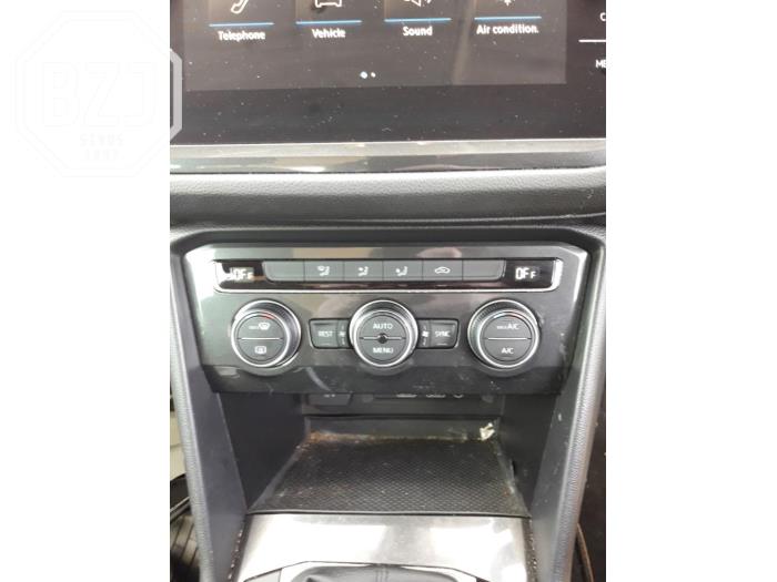 Panel climatronic z Volkswagen Tiguan (AD1) 2.0 TDI 16V BlueMotion Techn.SCR 4Motion 2018