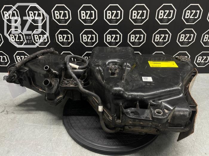 Gebrauchte Adblue Tank Volkswagen T-Roc I 2.0 TDI 150 4Motion 16V Preis auf Anfrage angeboten von BZJ b.v.