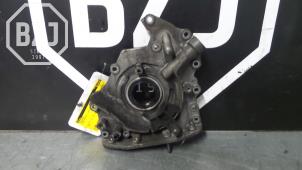 Used Oil pump Ford Mondeo Price on request offered by BZJ b.v.