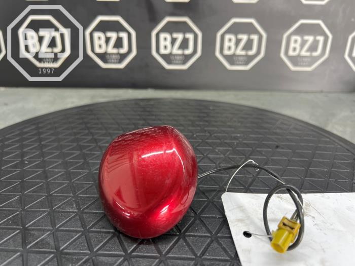Używane Antena GPS Ford Usa Mustang VI Fastback 5.0 GT Premium Ti-VCT V8 32V Cena € 50,00 Procedura marży oferowane przez BZJ b.v.