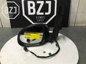 Used Wing mirror, left Volkswagen Sharan (7N) 2.0 TDI 16V Price on request offered by BZJ b.v.