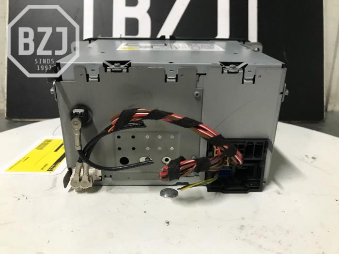 Radio CD player Volkswagen Sharan 2.0 TDI 16V VW5M0035186L