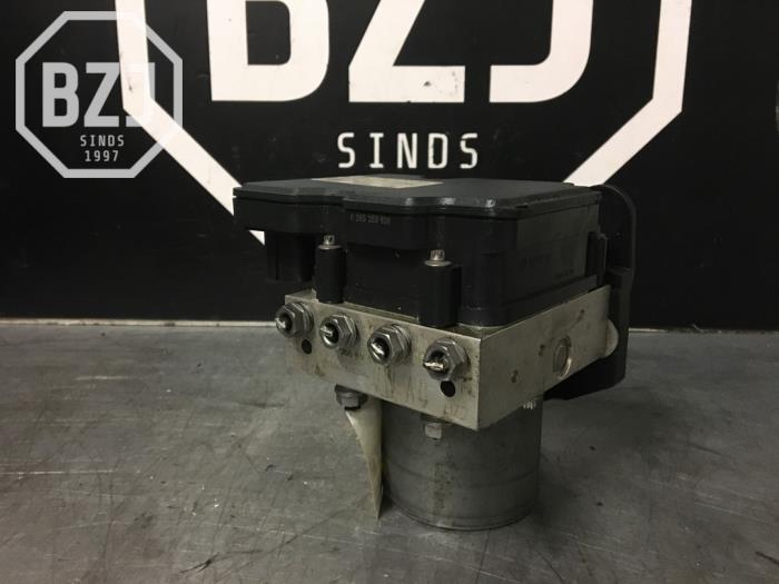 Begagnade ABS-pump Volkswagen Polo VI (AW1) 1.6 TDI 16V 95 Pris på förfrågan erbjuds av BZJ b.v.