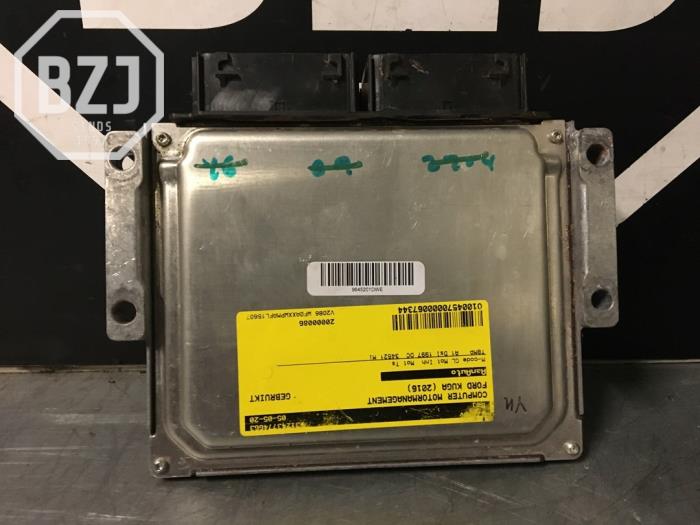Engine management computer Ford Kuga II 2.0 TDCi 16V 180 4x4 28480437