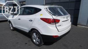 Used Rear side panel, left Hyundai iX35 (LM) 2.0 CRDi 16V Price on request offered by BZJ b.v.
