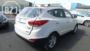 Used Rear side panel, right Hyundai iX35 (LM) 2.0 CRDi 16V Price on request offered by BZJ b.v.
