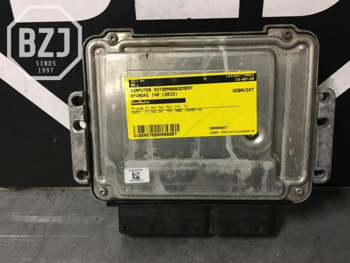 Used Engine management computer Hyundai i40 (VFA) 1.7 CRDi 16V Price on request offered by BZJ b.v.