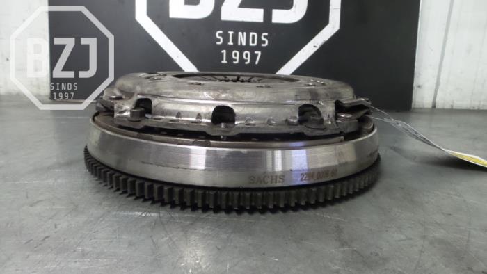 Dual mass flywheel from a Ford S-Max (GBW) 1.8 TDCi 16V 2009