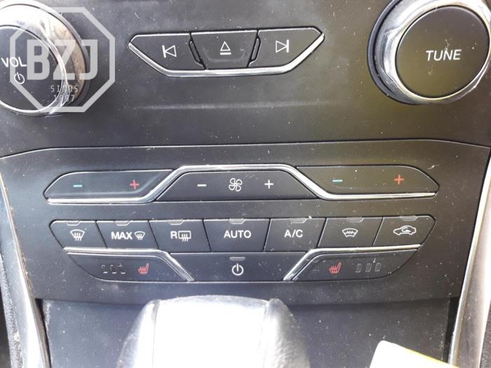 Climatronic Panel van een Ford S-Max (WPC) 2.0 TDCi 180 16V 4x4 2016