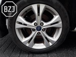 Used Wheel Ford Mondeo IV 1.6 EcoBoost 16V Price on request offered by BZJ b.v.