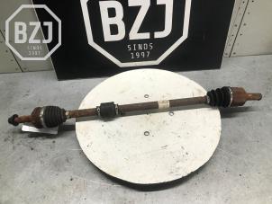 Used Front drive shaft, right Kia Picanto (TA) 1.2 16V Price on request offered by BZJ b.v.
