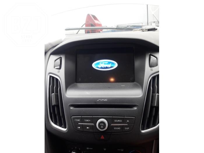 System nawigacji z Ford Focus 3 Wagon 1.0 Ti-VCT EcoBoost 12V 140 2017