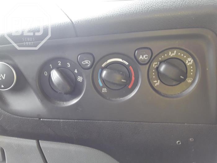 Heizung Bedienpaneel van een Ford Transit Custom 2.2 TDCi 16V 2014