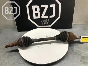 Used Front drive shaft, left Ford Transit Custom 2.2 TDCi 16V Price on request offered by BZJ b.v.