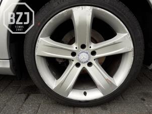 Used Wheel Mercedes CLS (C219) 320 CDI 24V Price on request offered by BZJ b.v.