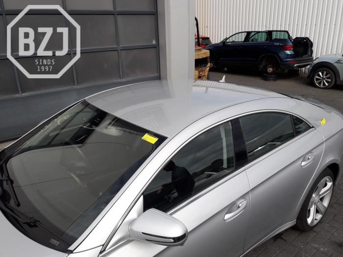 Używane Dach Mercedes CLS (C219) 320 CDI 24V Cena na żądanie oferowane przez BZJ b.v.