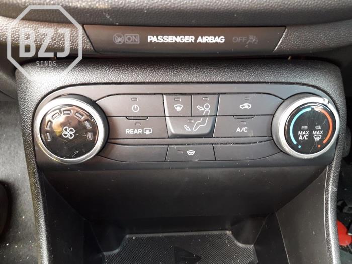 Panel climatronic z Ford Fiesta 7 1.1 Ti-VCT 12V 85 2018