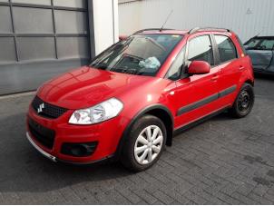 Used Frontscreen Suzuki SX4 (EY/GY) 1.6 16V 4x2 Price on request offered by BZJ b.v.