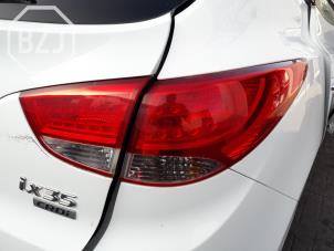 Gebrauchte Rücklicht rechts Hyundai iX35 (LM) 2.0 CRDi 16V Preis auf Anfrage angeboten von BZJ b.v.
