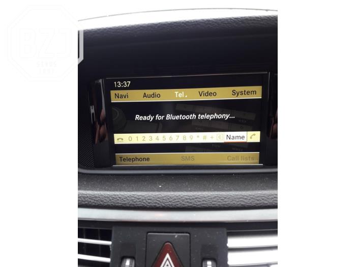 Navigation display from a Mercedes-Benz E Estate (S212) E-350 CDI V6 24V BlueEfficiency 2012