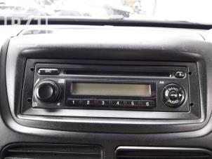 Used Radio CD player Fiat Doblo Cargo (263) 1.3 D Multijet Price on request offered by BZJ b.v.