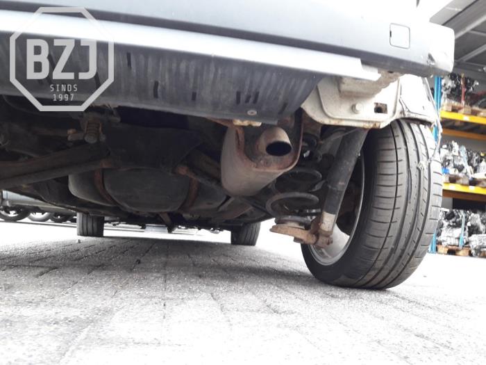 Gebrauchte Auspuff Enddämpfer Fiat Doblo Cargo (263) 1.3 D Multijet Preis auf Anfrage angeboten von BZJ b.v.