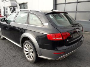 Used Rear side panel, left Audi A4 Allroad Quattro (B8) 2.0 TDI 16V Price on request offered by BZJ b.v.