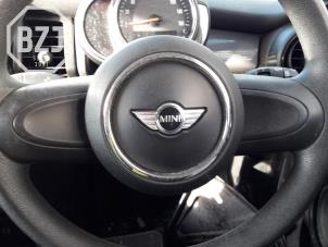 Gebrauchte Airbag links (Lenkrad) Mini Mini (F56) 1.5 12V Cooper D Preis auf Anfrage angeboten von BZJ b.v.