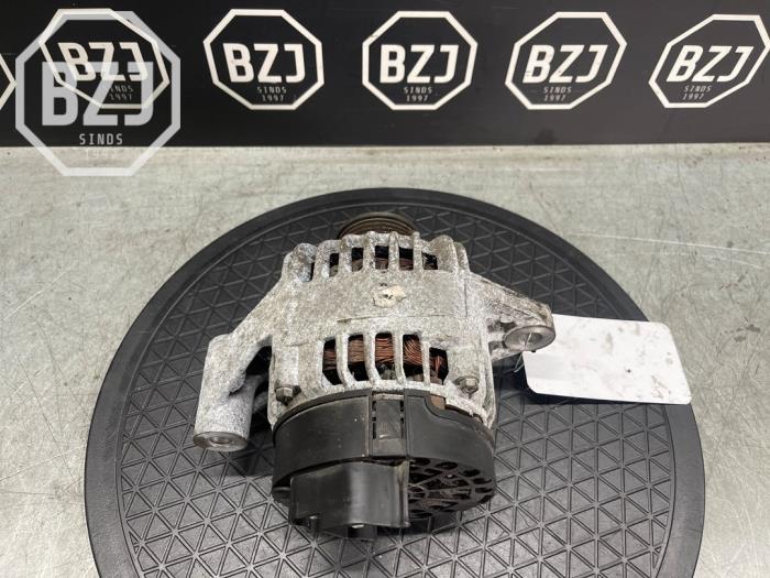 Dynamo van een Abarth 500/595/695 1.4 T-Jet 16V 2011